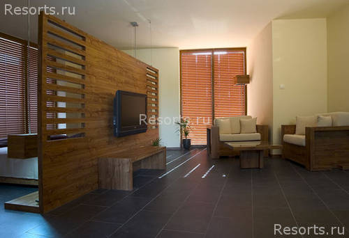 Hotel Logatero 35